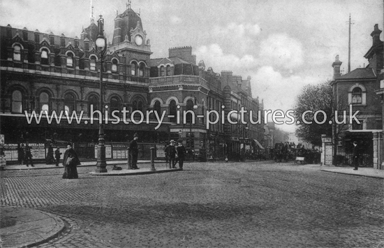 Highbury Station & Holloway Road, Highbury, London. c.1905